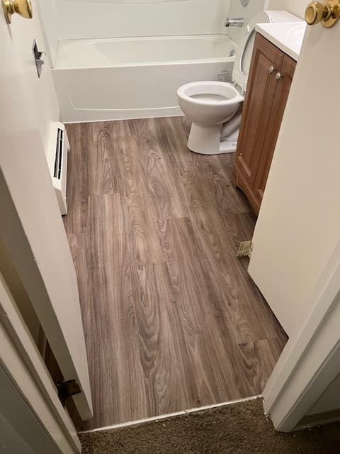 Vinyl plank basement installation